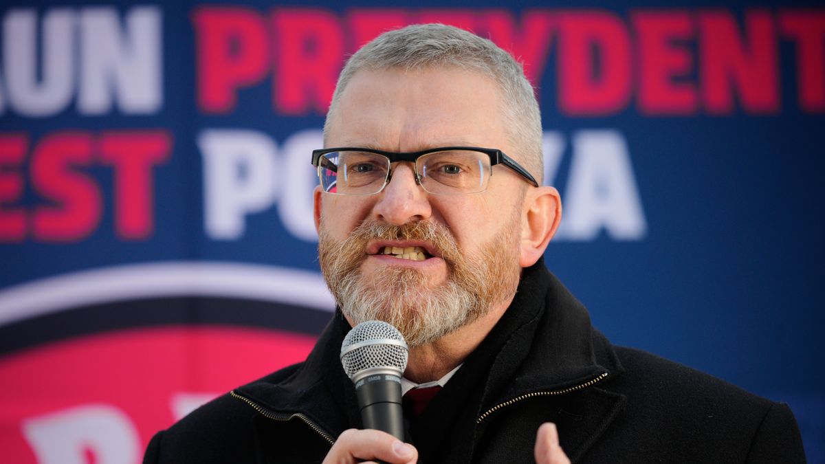 Canidate for the this year's presidential elections for the far-right Confederation of the Polish Crown party Grzegroz Braun is seen campaigning in Minsk Mazowiecki, Poland on 27 March, 2025. (Photo by Jaap Arriens/NurPhoto via Getty Images)