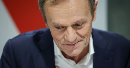 Między dworkiem a piątym piętrem