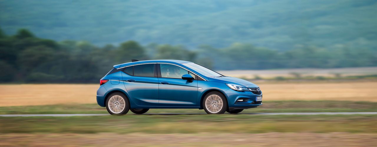 Polski rynek samochodów osobowych - grudzień 2016 - podsumowanie roku