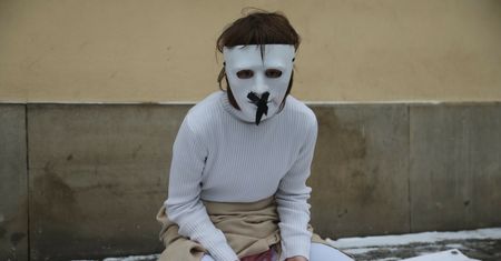 Kraków. Wstrząsający happening w obronie kobiet przed kurią