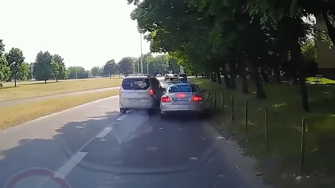 Niewiarygodne sceny na łódzkiej drodze