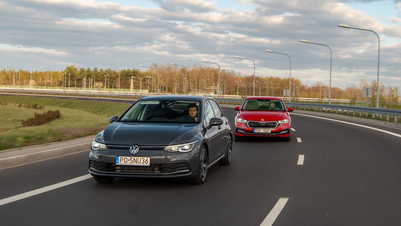 Volkswagen Golf 8 vs Skoda Octavia IV