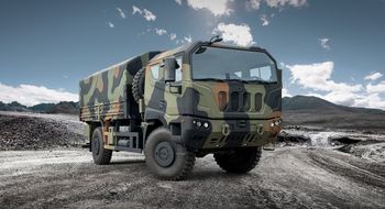 Zamawiają ponad 2 tys. ciężarówek. Muszą na nie poczekać 15 lat