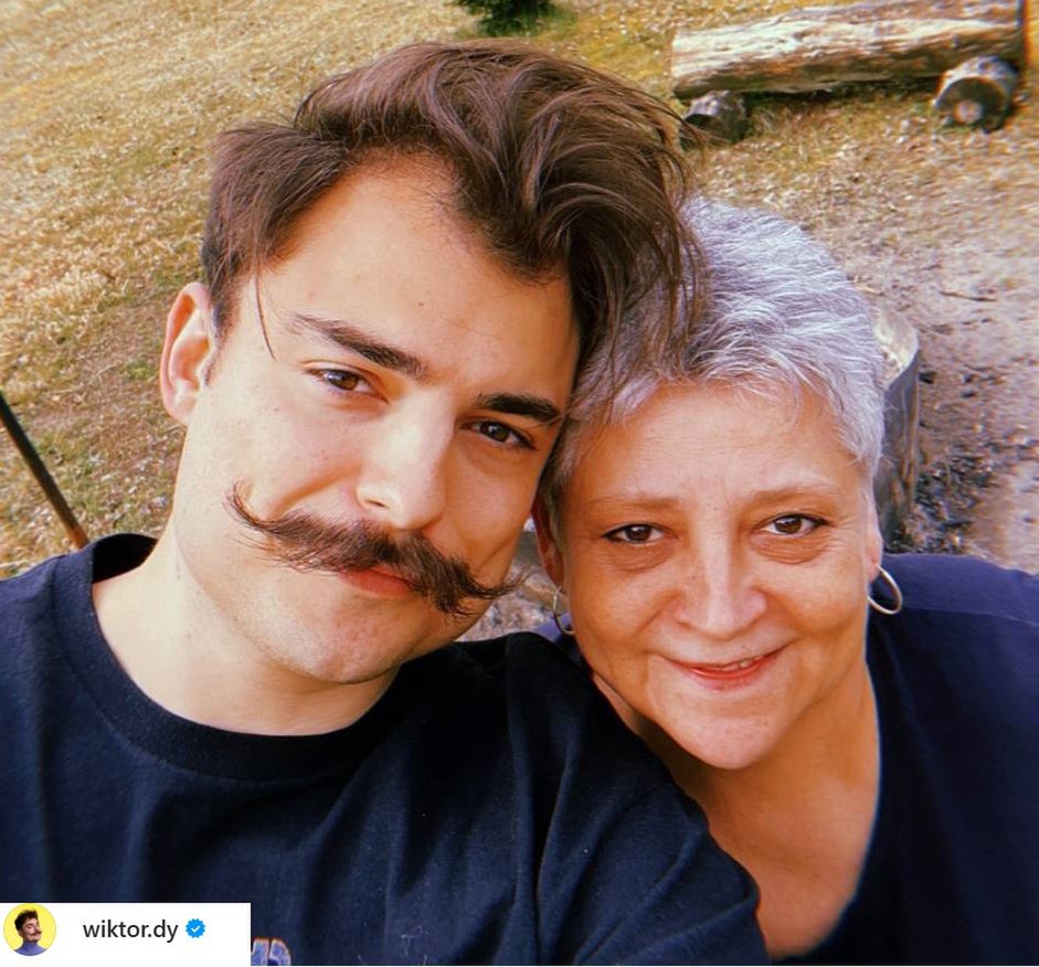 Wiktor Dyduła z mamą