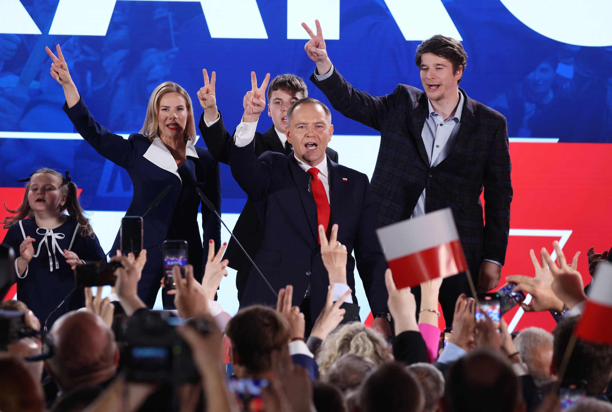 Karol Nawrocki z żoną i dziećmi