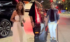 Jennifer Aniston zmierza na RANDKĘ z nowym partnerem! Hipnoterapeuta poruszał się o lasce