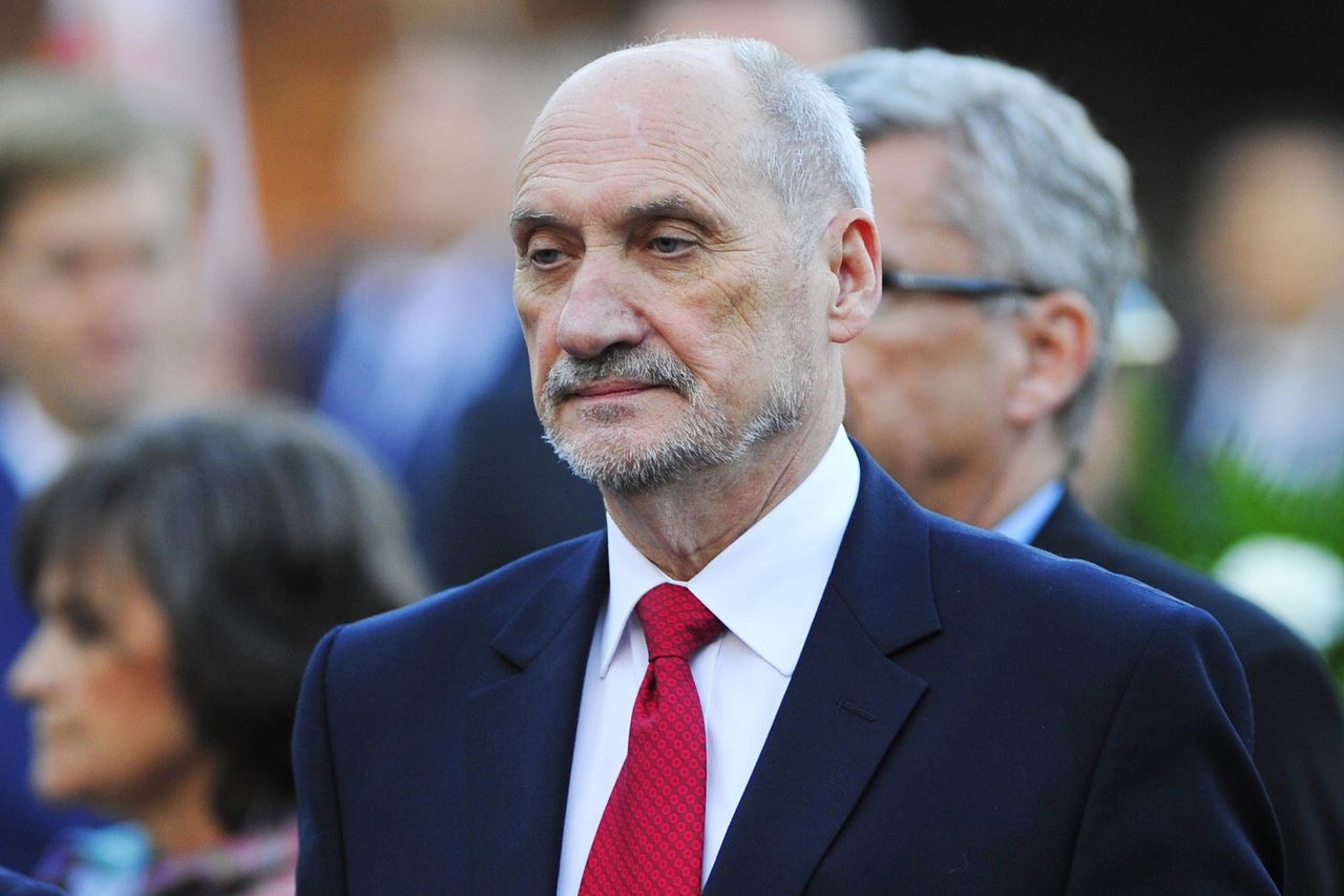 Macierewicz: TVN to prosowiecka stacja