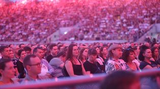 Miuosh i ZPiT "Śląsk" stworzyli jedyne takie widowisko w Polsce! Pierwszy historyczny koncert na Arenie Katowice - ZDJĘCIA