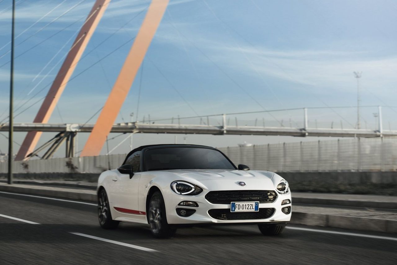 Fiat 124 Spider S-Design (2018)