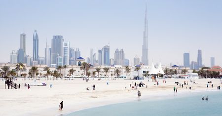 Dubaj w maju. Luksus last minute dostępny dla każdego