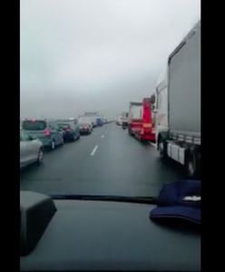 A1. Korytarz życia zachwycił policjantów. "Prawidłowe zachowanie"