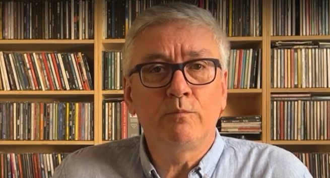 Artur Orzech skomentuje w tym roku Eurowizję na Instagramie. Wbił też szpilę Markowi Sierockiemu