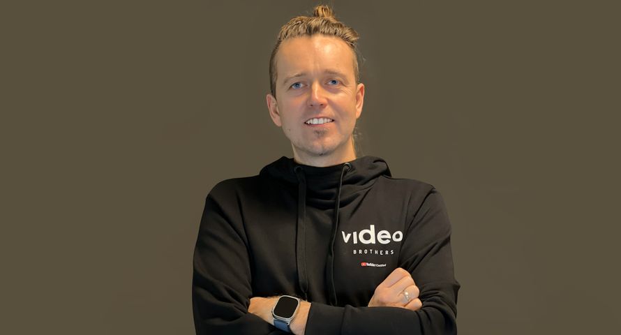 To (prawdopodobnie) najbardziej konkretny wywiad o YouTube. Stawki, mity, zakazane słowa, lifehacki, reklamy i wiele innych