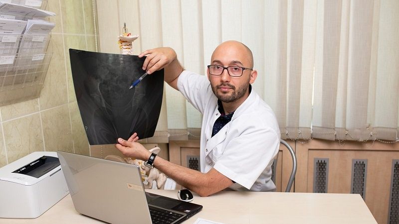 Fizjoterapeuta mgr Jarosław Muzykowski