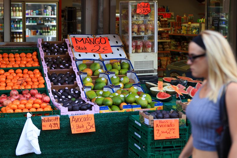 Fresh fruit and vegetables for sale at a grocery store in Berlin, Germany, on Friday, Sept. 8, 2023. ECB officials meeting Sept. 14 must assess if a recent slowdown of the economy is sufficient to warrant a first pause in the relentless tightening cycle that began more than a year ago. Photographer: Krisztian Bocsi/Bloomberg via Getty Images