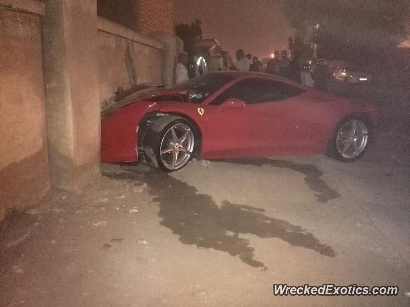 Ferrari rozbite po bójce 4