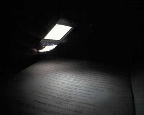 "Latarka" dla iPhone'a 1