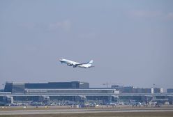 Samolot z Warszawy do Egiptu zawrócony. Przekierowany do Katowic