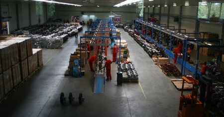 Dębica szuka pracowników. Chce zatrudnić ok. 200 osób