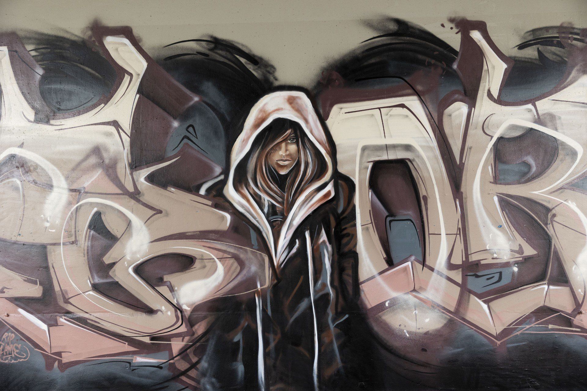 Park Kolejowy w Krakowie stał się galerią street artu. Warto to zobaczyć!