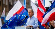 Donald Tusk zaprasza na manifestację. Sanepid zajął stanowisko