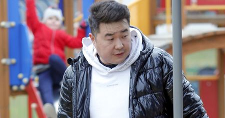 To dla niej wyszedł na prostą. Kim jest wybranka Bilguuna Ariunbaatara?