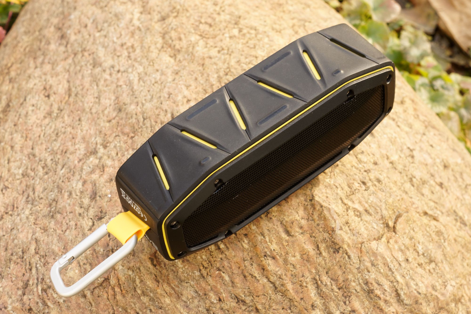 Test Sound Club Rugged Mini: mały głośnik w sam raz na ferie 2