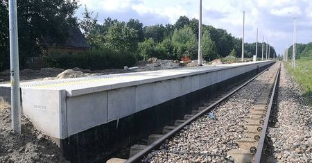 Nowe perony między Kraśnikiem a Lublinem. Od września pociągi wrócą na tory