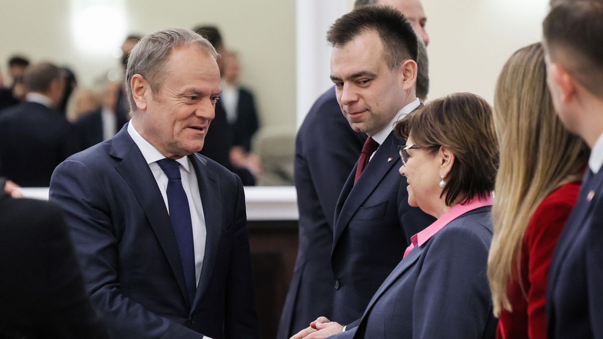 Premier Donald Tusk i minister finansów Andrzej Domański