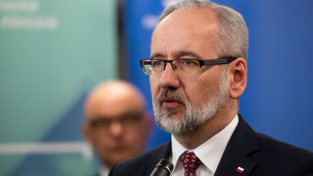 GDANSK, POLAND - 2022/04/22: Polish Health Minister Adam Niedzielski seen during the press conference at the University Clinical Center. During the press conference at the University Clinical Center, Polish health minister Adam Niedzielski announced the newly proposed law to improve healthcare quality by providing overall patient protection. The ministry will proceed with the legislative processes and expects to impose the law in 2023. (Photo by Mateusz Slodkowski/SOPA Images/LightRocket via Getty Images)