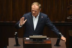 Tusk uderza w Dudę w Sejmie. Przedstawia dokumenty służb o Szatkowskim