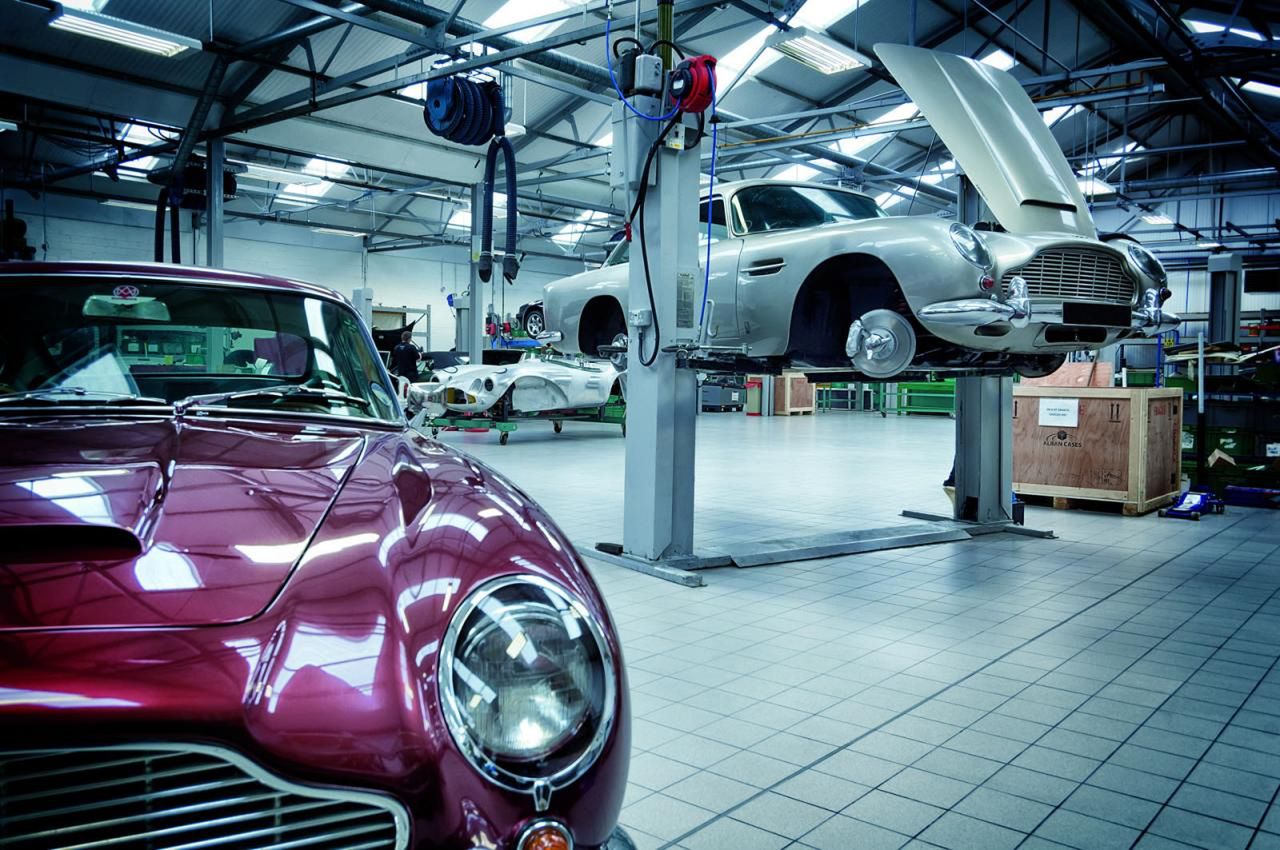Aston Martin Heritage Showroom – klasyczne modele w jednym miejscu