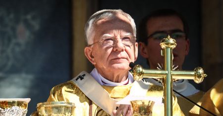 Abp Marek Jędraszewski krytykuje UE. Ks. Kobyliński: dyskusja jest barwna, ale nie merytoryczna