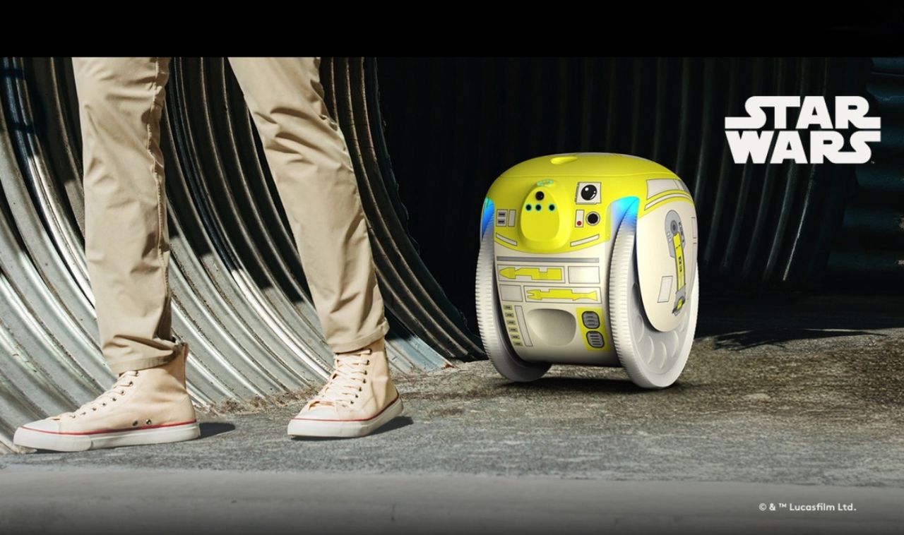 Star Wars fans embrace new droid as cinema meets reality