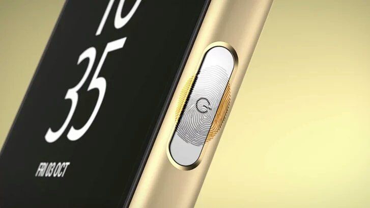 Nie wszyscy traktują nas jak Trzeci Świat. Polska Xperia Z5 lepsza od amerykańskiej 2