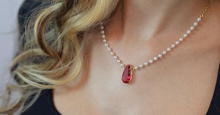 6 pomysłów na prezent dla stylowej kobiety. Spraw jej przyjemność!