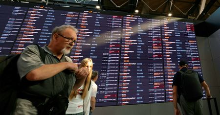 Kompletny chaos na lotnisku w Moskwie. 100 lotów odwołanych