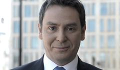 „Bez retuszu” w TVP Info: Michał Adamczyk nowym gospodarzem, późniejsza pora emisji