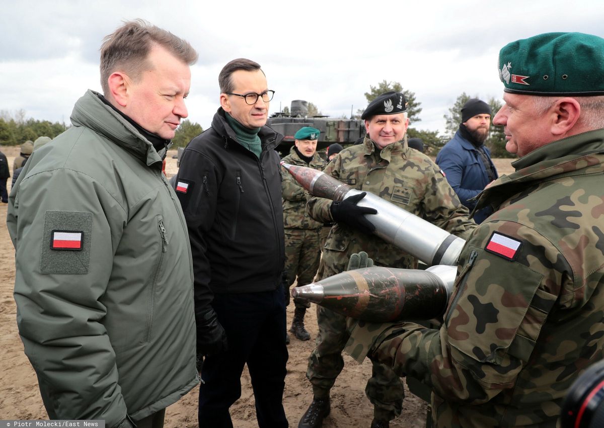 Kiedy Agencja Uzbrojenia rezygnowała z zamówienia amunicji, ówczesny premier Mateusz Morawiecki i szef MON Mariusz Błaszczak zachwalali program Narodowa Rezerwa Amunicyjna