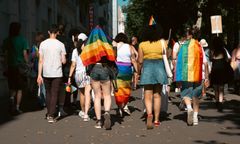 Parada Równości w Czechach. Dziesiątki tysięcy na ulicach Pragi