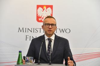 Podwójna podwyżka pensji minimalnej jak niedźwiedzia przysługa? Soboń mówił o waloryzacji kwoty wolnej od podatku