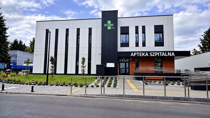 Pierwsza taka apteka w Polsce. Robot przygotuje lek dla pacjenta