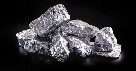 Przełomowe odkrycie chemików. To może zastąpić metale rzadkie
