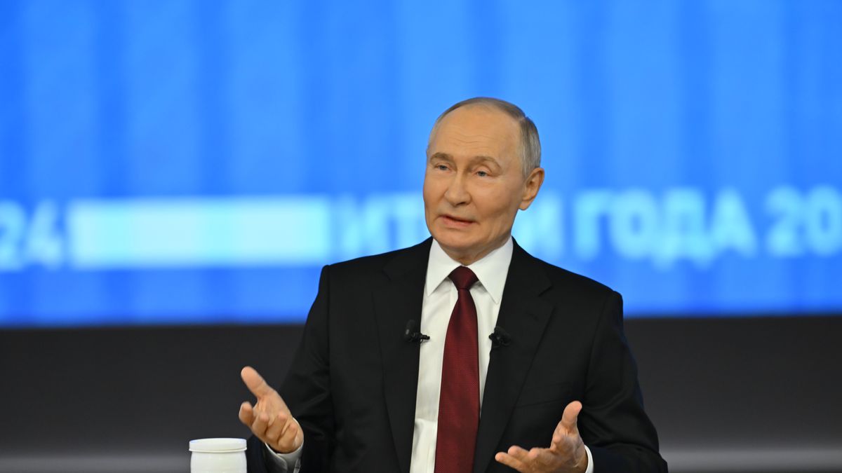 Problem Putina. "Przypomina czasy upadku ZSRR"