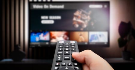 Nie wszyscy muszą płacić abonament RTV. Oto kto jest zwolniony