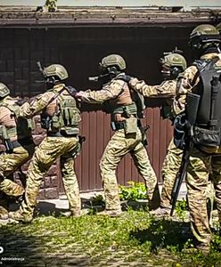 Warszawa. Nielegalne papierosy pakowali w pudełka na pizzę