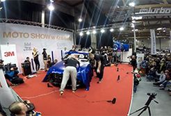 Polacy rekordzistami w zmianie koloru samochodu