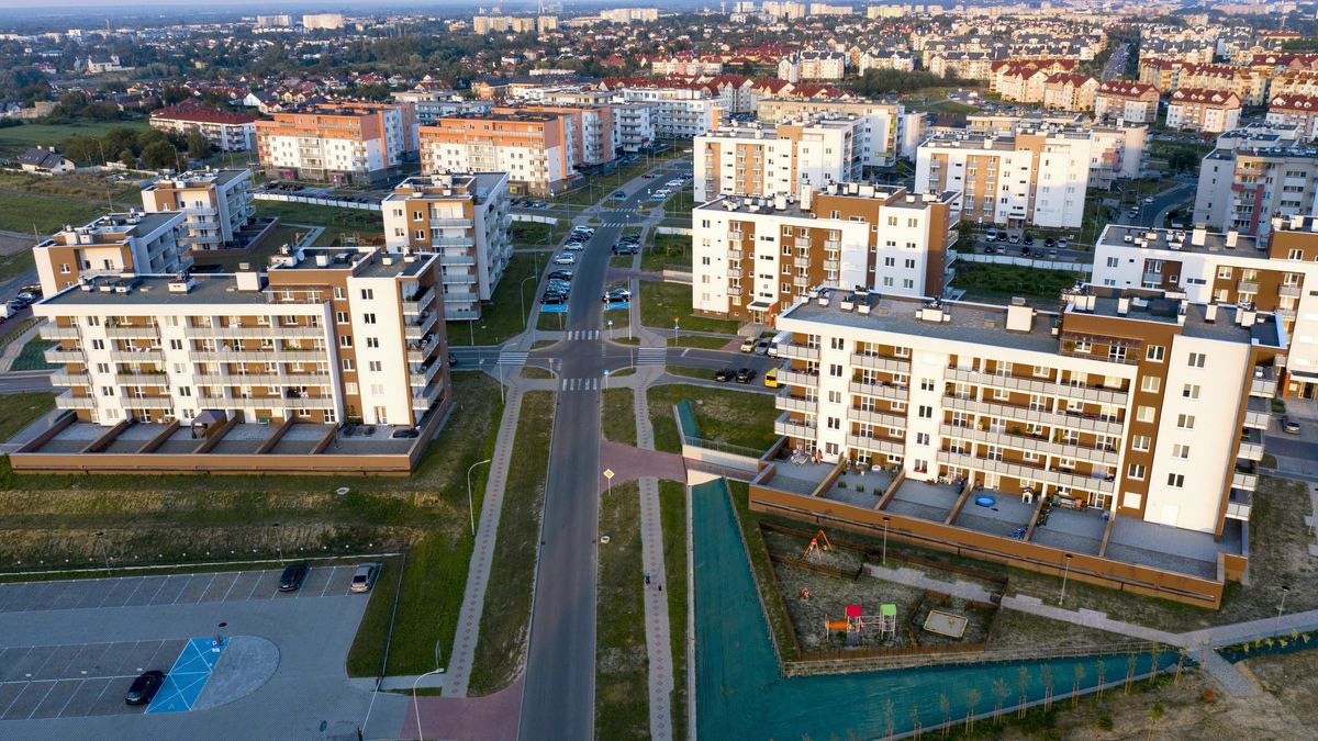 nowe osiedla
Rzesz�w, 29.08.2020. Nowe osiedla mieszkaniowe w Rzeszowie, 29 bm. (dd/awol) PAP/Darek Delmanowicz
Darek Delmanowicz
architektura, z g�ry, z drona, ilustracja, ilustracje, podkarpacie, podkarpackie, blok, bloki, budowa, inwestycja, mieszkanie, w�asne, k�t, katy, 4, cztery, kredyt, mieszkaniowy, �uraw, budownictwo mieszkaniowe, ekonomia, gospodarka, panorama miejska, osiedle