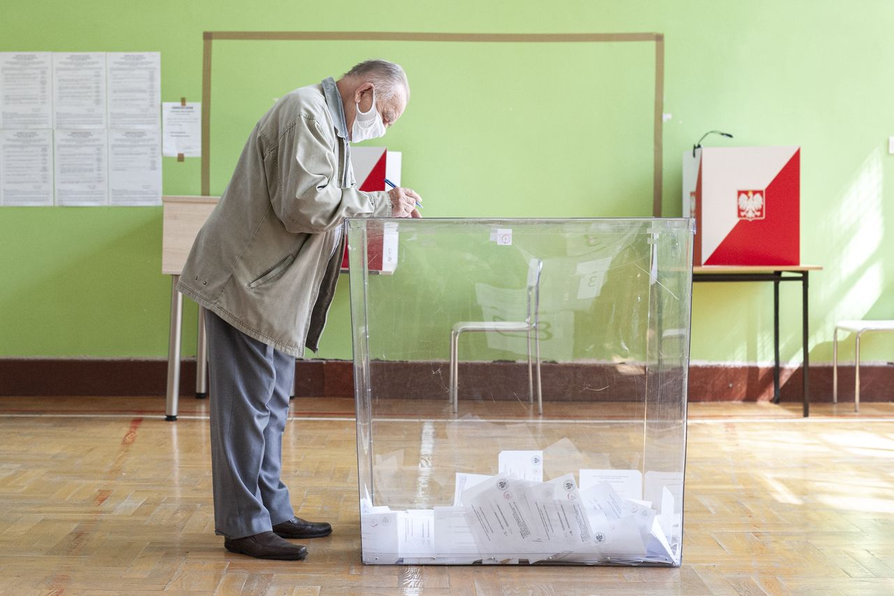 Wyniki wyborów 2020. Jak głosowali Polacy za granicą?