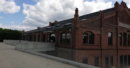 Katowice. Zmiana punktu szczepień przeciw COVID-19. Wyprowadzka z MCK do… łaźni